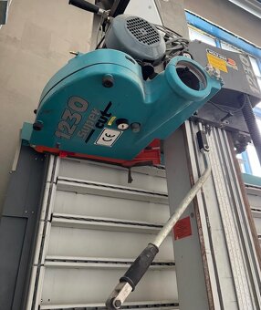 Automatická vertikálna píla HOLZ-HER 1230 - 3
