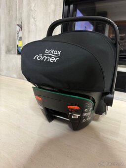 Britax Baby Safe i-Sense vajíčko/detská sedačka + isofix - 3