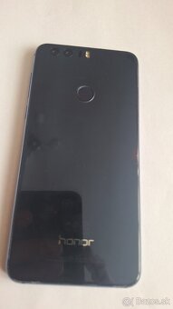 Honor 8 4/32GB android 7 - 3