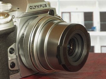 Automatická krytka objektívu - Olympus LC-37C. - 3