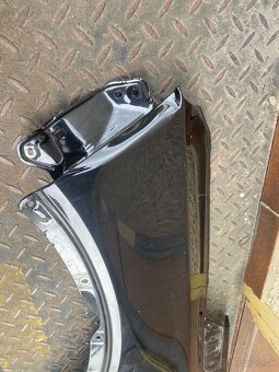 Suzuki Vitara ľavý predny blatnik - 3