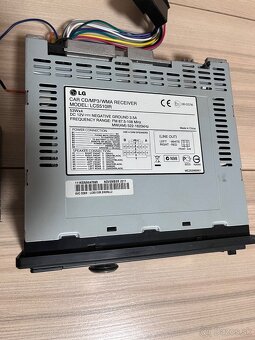 Predám autorádio LG LCS510IR - 3