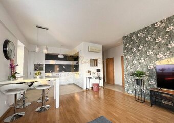 2-izb. byt, Mlynské luhy, Ružinov, 7.p./7, balkón,s nádherný - 3