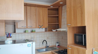 Prenájom: Moderný 3-izbový zariadený Byt s Balkónom - 3