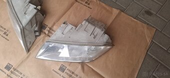 Skoda octavia 2 predné svetlá - 3