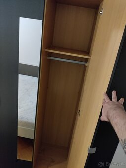 Šatníková skriňa - 3