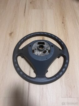 Porsche Cayenne volant - 3