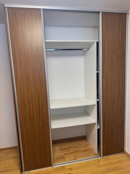 Šatníková skriňa roll-door - 3