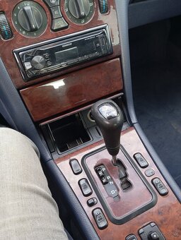 Mercedes - 3