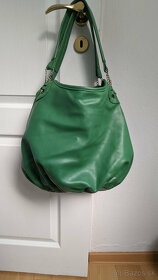 zelená kabelka - 3