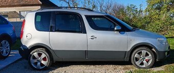 Škoda Roomster scout - 3