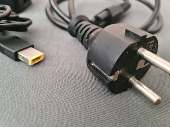 Nabijacka lenovo 45W - 3