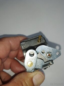 Walbro-original z Partner 351XT - 3