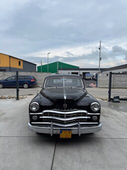 Dodge Coronet 1949 sedan - 3