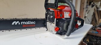 Predám novú silnú motorovú pílu 58cm3 s výkonom 5700Wat. - 3