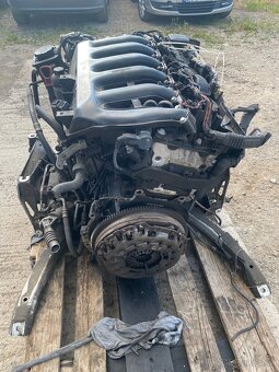 Motor BMW E61 525D - 3