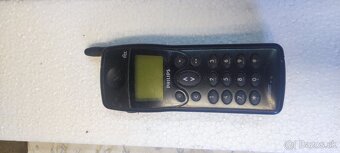 Retro telefon - 3