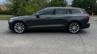 Volvo V60 T4 Momentum Pro A/T - 3