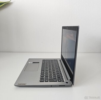 Notebook Lenovo Ryzen 12 GB RAM UHD graficka - 3