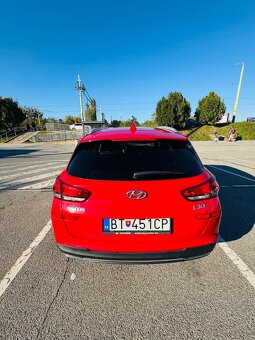 Predam Hyundai i30CW koni mild hybrid 117kw - 3