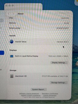 MacBook Air M2, 16GB RAM, 256GB SSD - 3