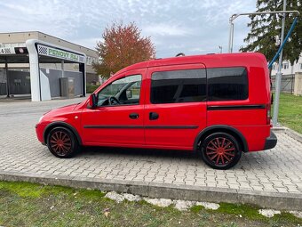 Predam Opel Combo 1.3cdti 2010 - 3