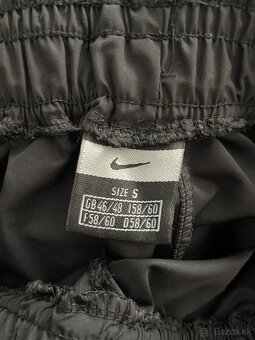 Športové dámske kraťasy Nike - 3