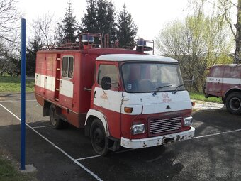 Špeciálne požiar. vozidlo AVIA A 31K/4 - 3