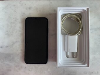 Iphone 11 64GB pouzity - 3