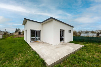 Nízkoenergetický bungalov v rozostavanom štádiu | Vojčice - 3