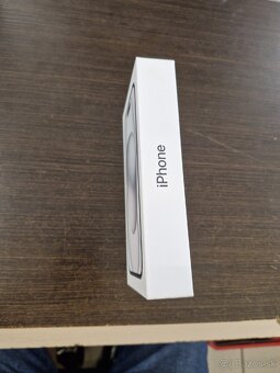 Iphone 15 čierny - 3