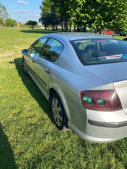 Peugeot 407 - 3