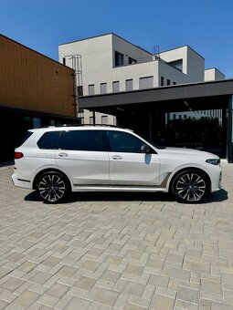 BMW X7 M50d 2020.8 TOP STAV A BEZ INVESTICIÍ - 3
