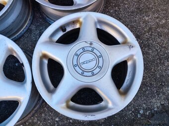 Dezent 4x100 R14 ET35 - 3