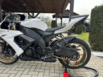 Kawasaki ZX-10R Ninja 1000 - 3