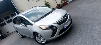Opel Zafira Tourer - 3