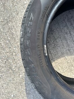 215/55 R17 - 3