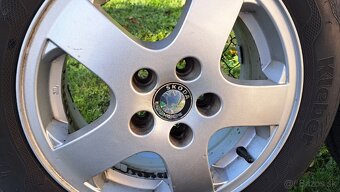 Pneu R14 + Hliníkové disky Originál ŠKODA Fabia1 - 3