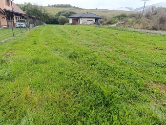 Pozemok 1173 m² vhodný na rodinný dom v Žaškove - 3