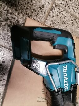 Aku chvostova píla,, MAKITA DJR 187 Z,,18V---130€ - 3
