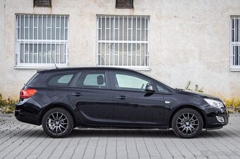 Opel Astra  1.4 74 kW - 3