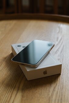 Apple iPhone 13 128GB - 3