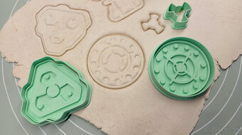 AFTER THE FALL vykrajovačky v sete-Postapokalyptický dizajn - 3