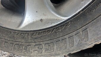 predam n.diely na yety a toyota - 3