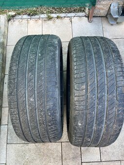 225/45 R17 - 3