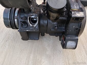 Motor Slávia 1d90 tz4k12 - 3