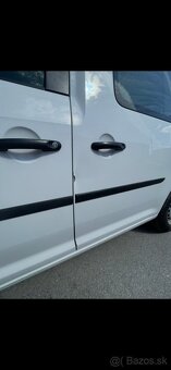 VOLKSWAGEN CADDY 5 COMBI 2.0 TDI 55KW r.v. 2018 - 3