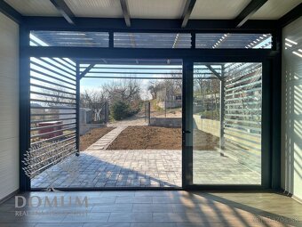 Výnimočná rekreačná chata s pozemkom 374m2 v Novom Meste n/V - 3
