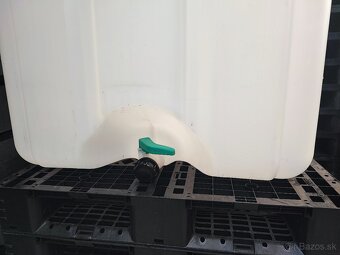 Predám 1000l ibc bublinu nádrž z ibc kontajnera - 3