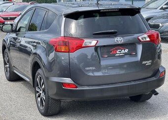 Toyota Rav4 2.0D D4D 4x4 KAMERA TEMPOMAT nafta manuál 91 kw - 3